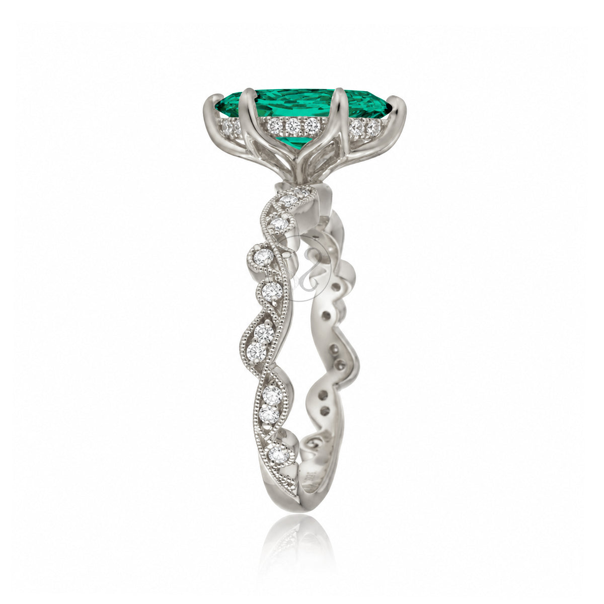 The Elara Marquise Emerald Ring
