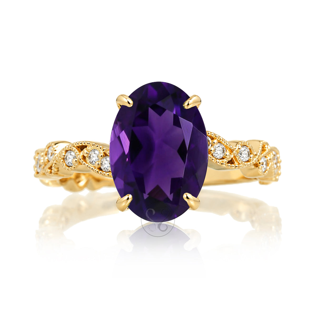 The Elara Oval Amethyst Ring