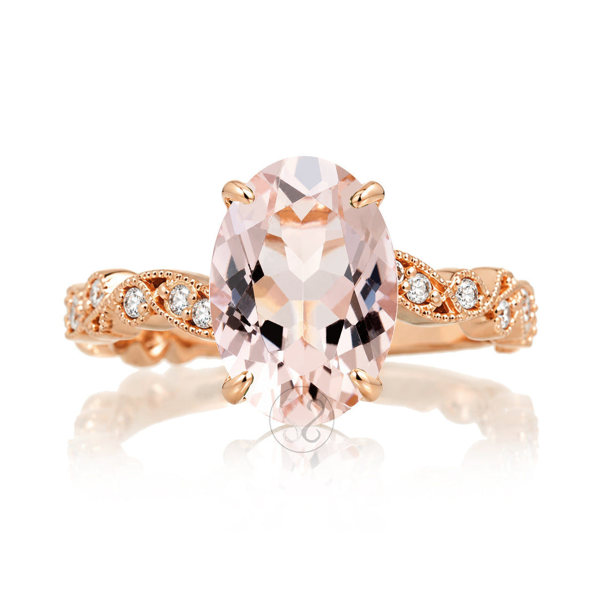 The Elara Oval Morganite Ring