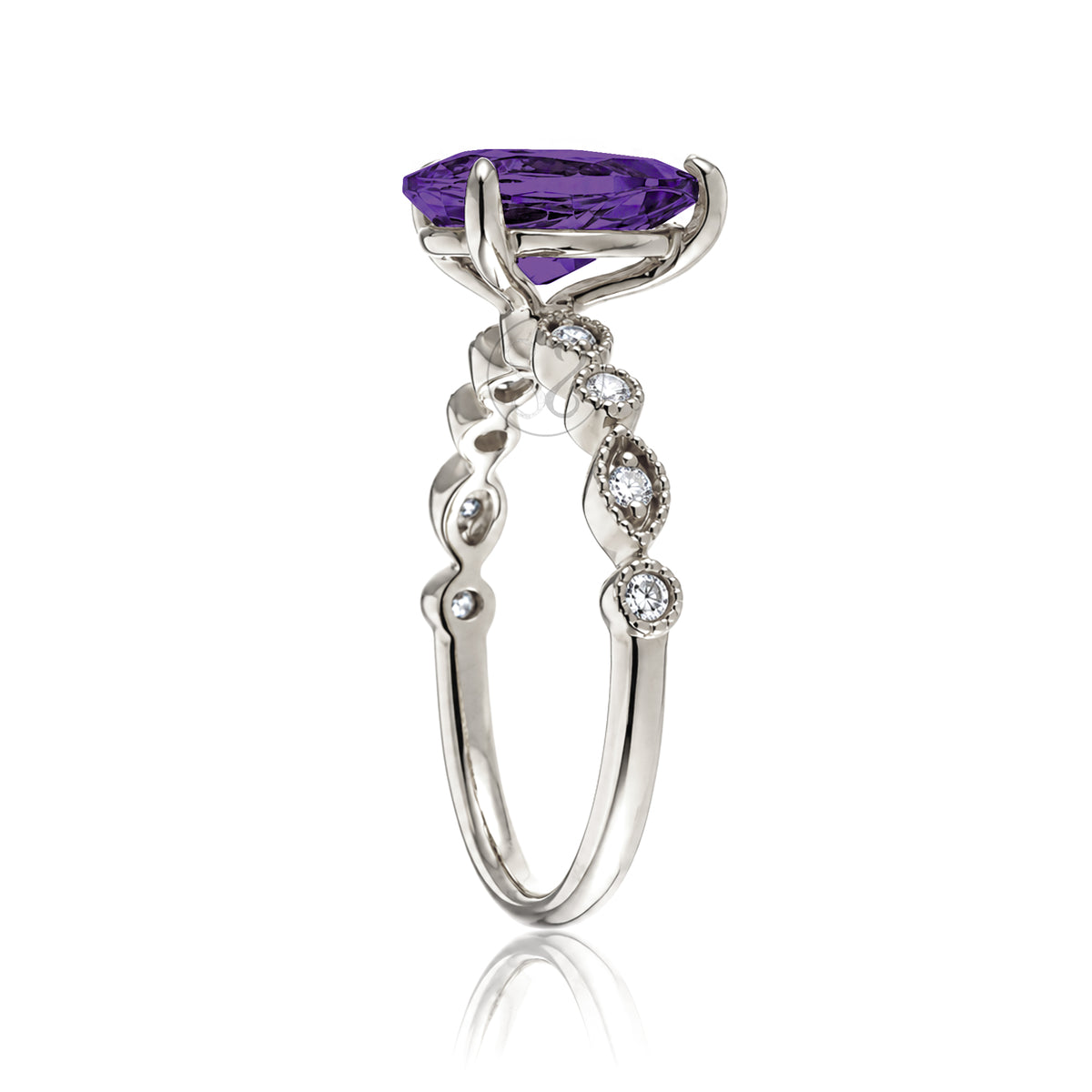 The Ivy Pear Amethyst Ring