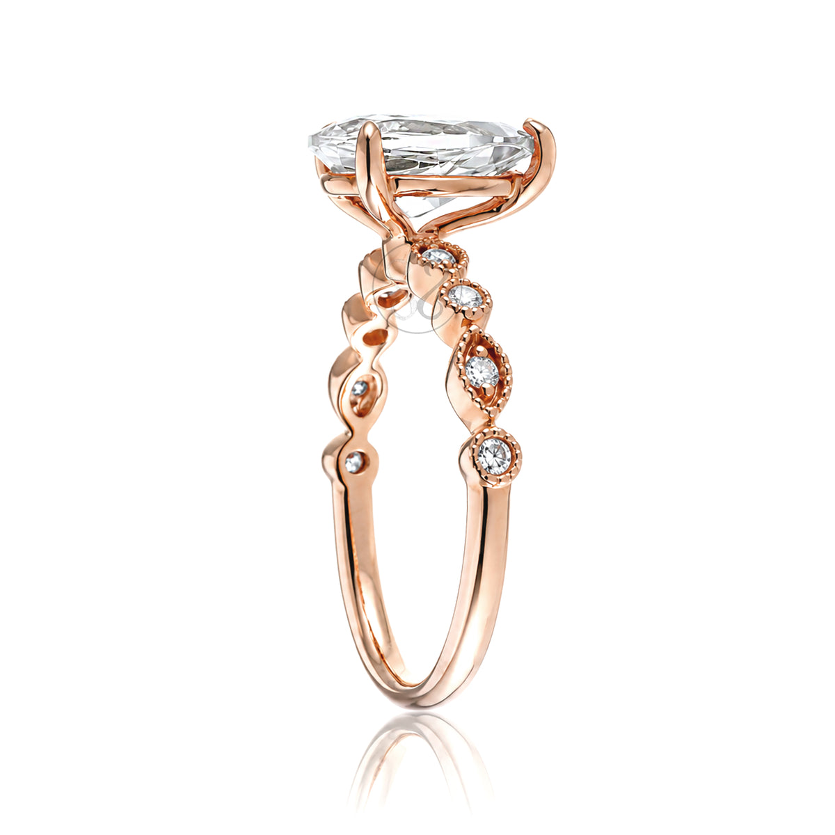 The Ivy Pear Diamond Ring