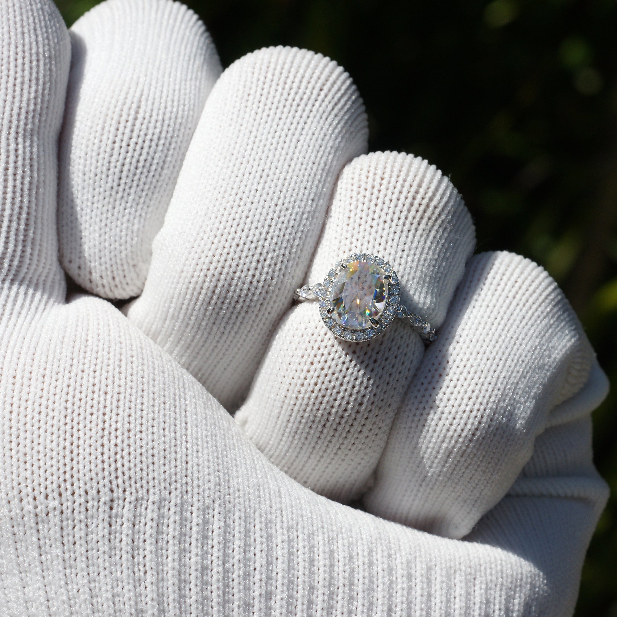 The Nora Oval Moissanite Ring 18k White Gold 9x7mm