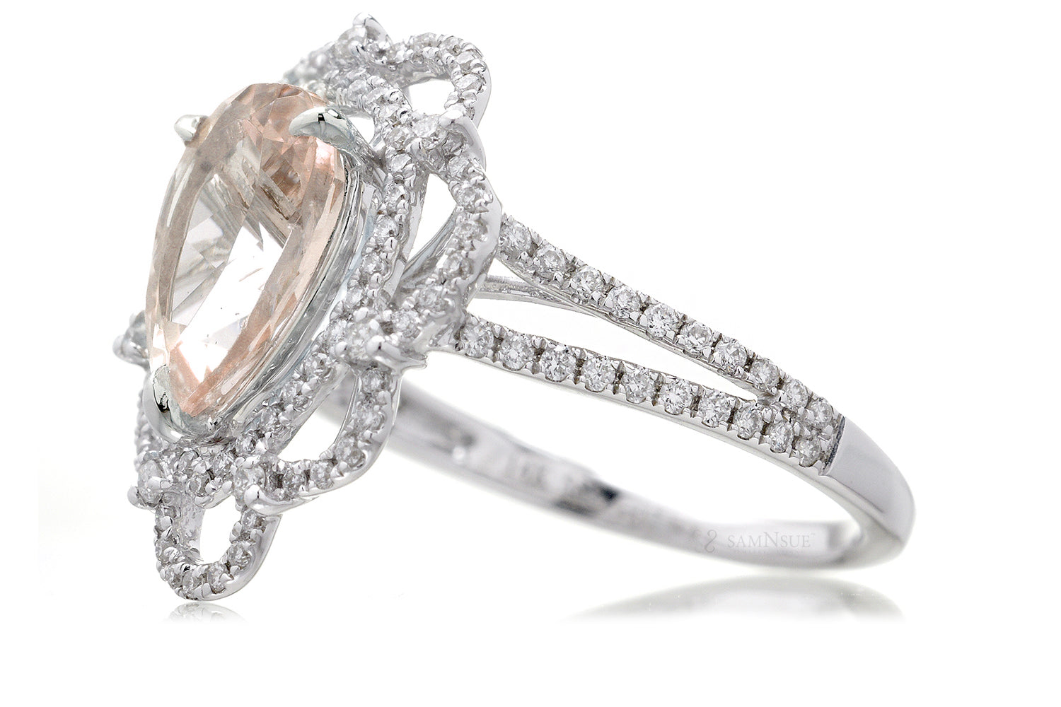 The Anastasia Pear Morganite Ring
