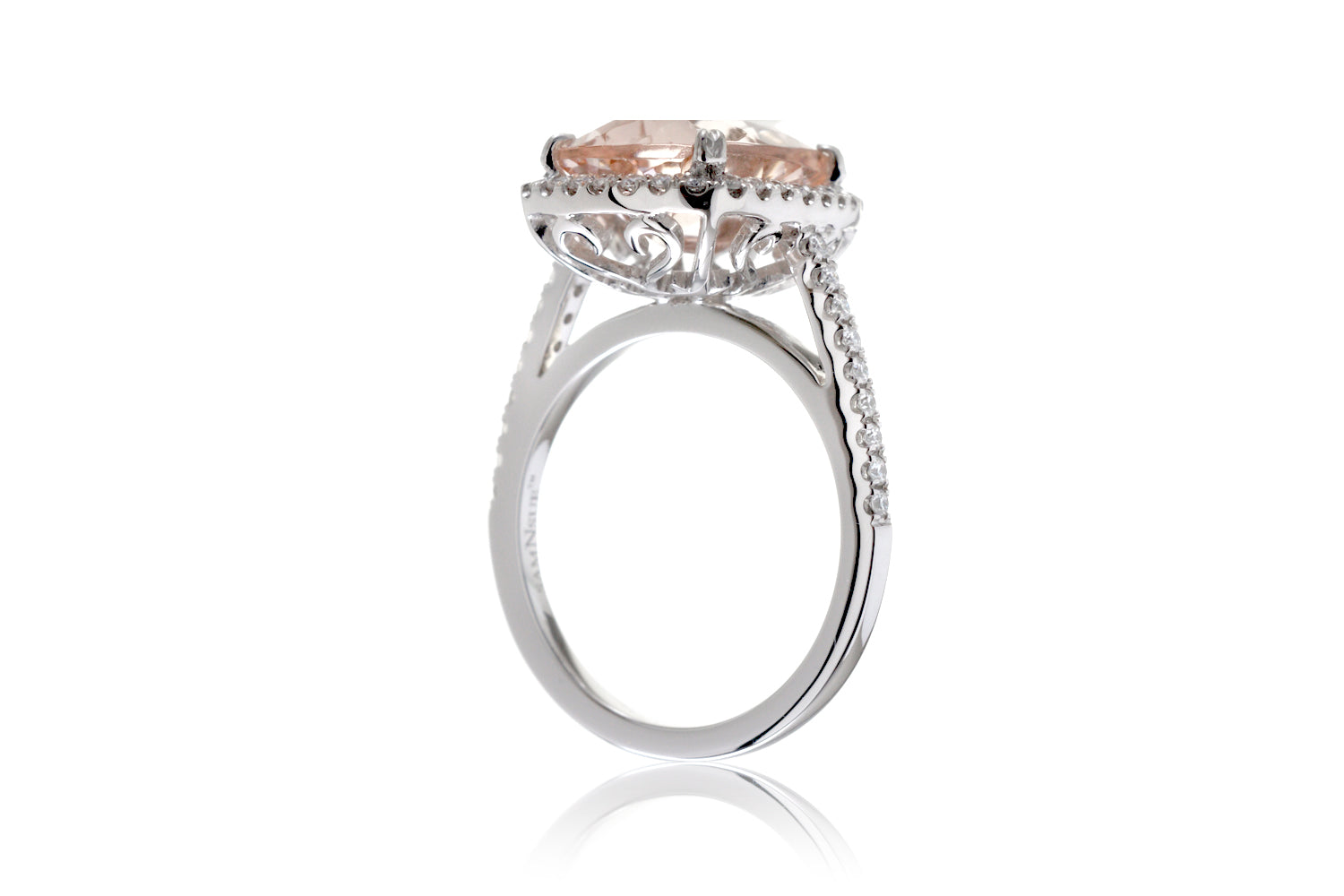 The Signature Curved Cushion Morganite (11x9)