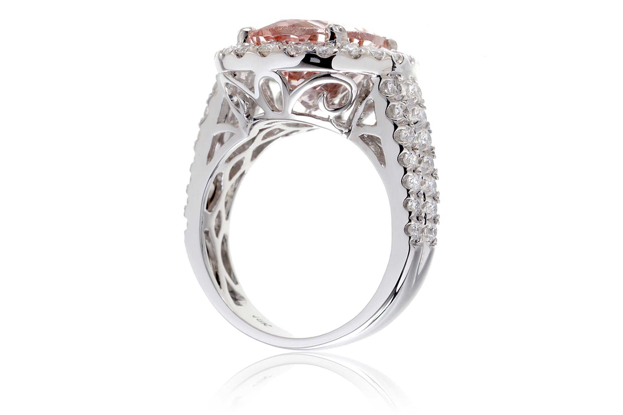We Are loving these ready-to-ship engagement rings now available on ou