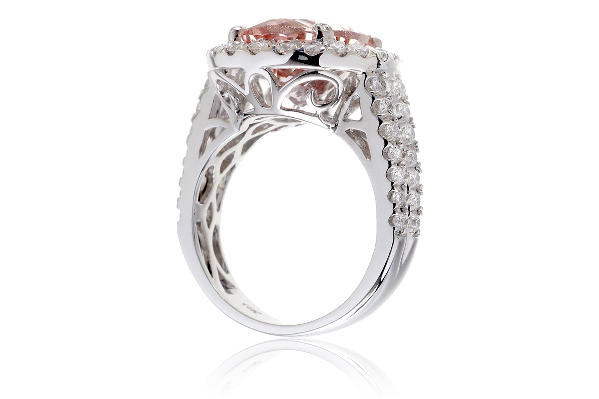 The Lydia Oval Morganite Ring