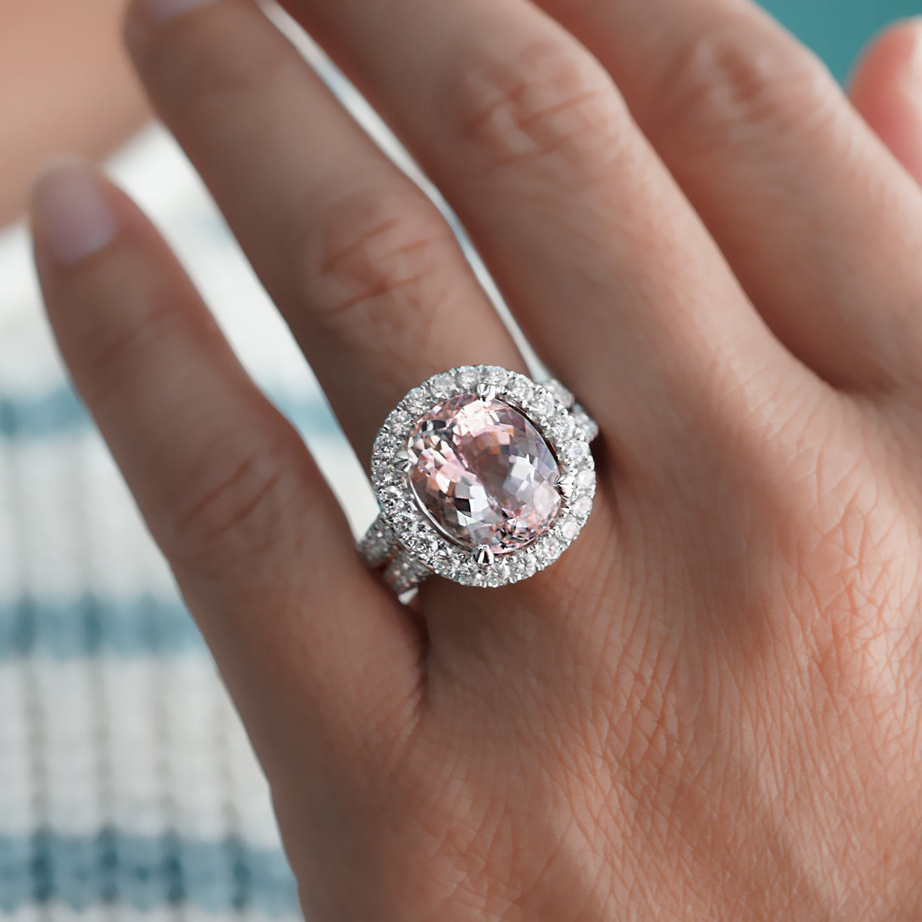 The Lydia Oval Cut Morganite Ring
