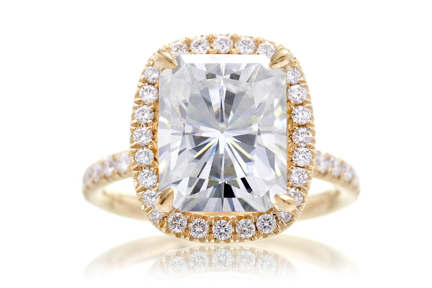 The Drenched Radiant Moissanite