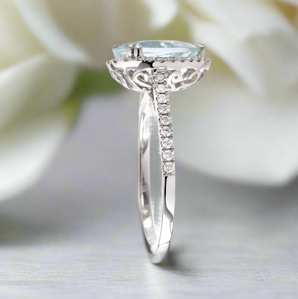 The Signature Pear Aquamarine