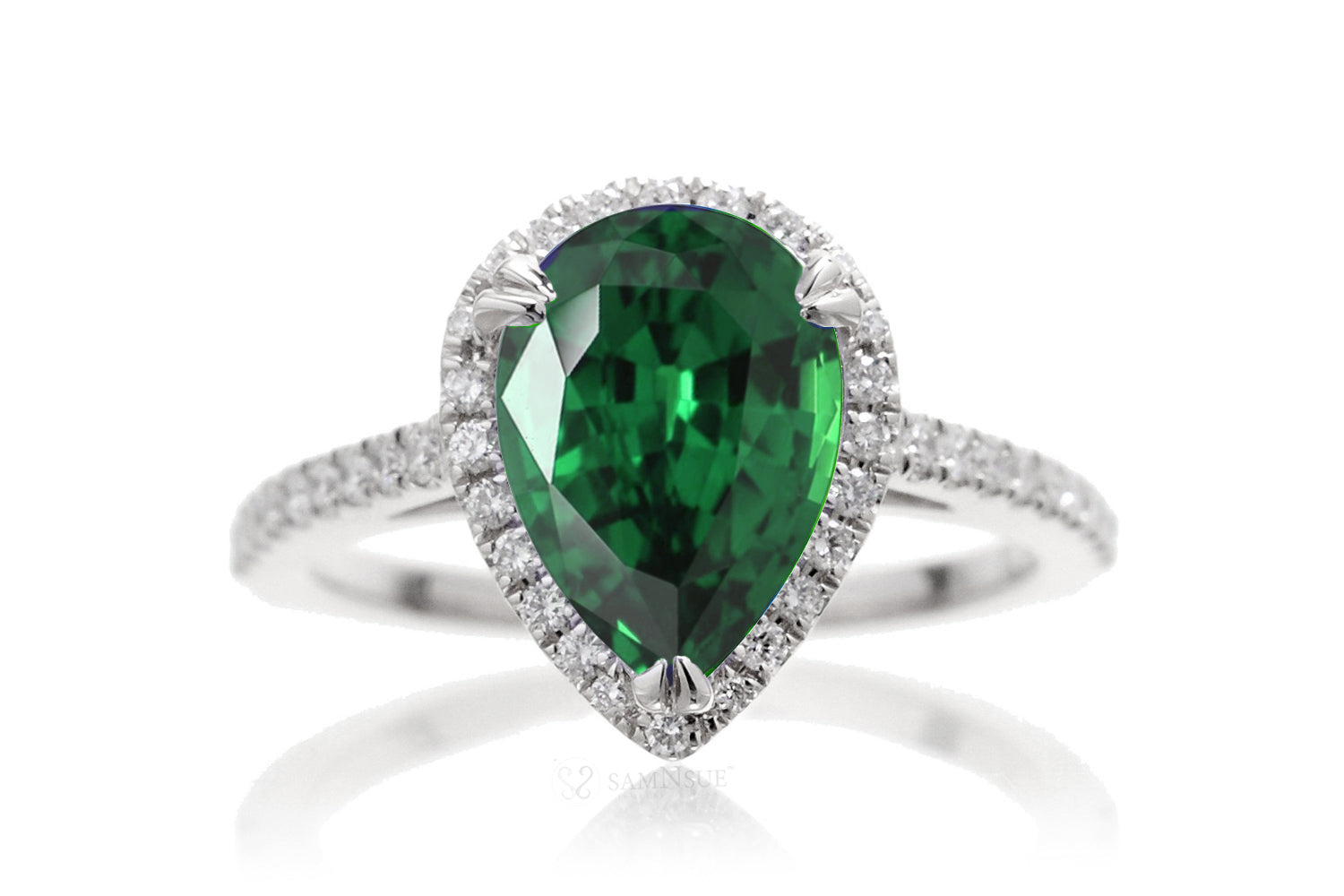 The Signature Pear Green Emerald (Lab Grown)