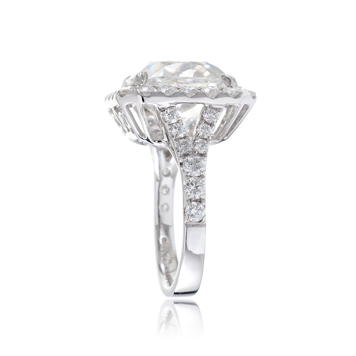 The Meghan Cushion Moissanite