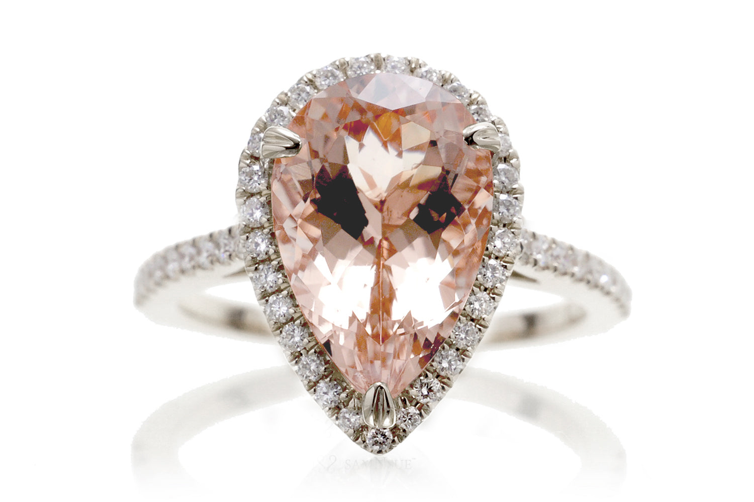 The Signature Pear Morganite