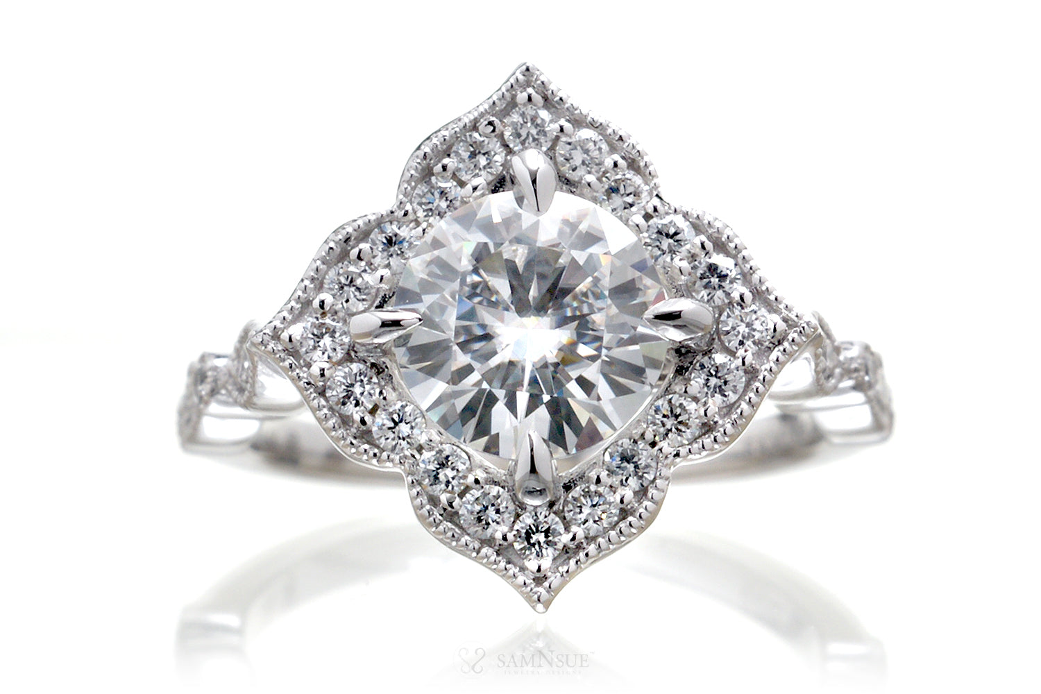 The Delilah Round Moissanite