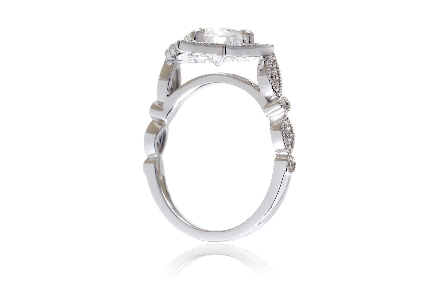 The Delilah Round Moissanite