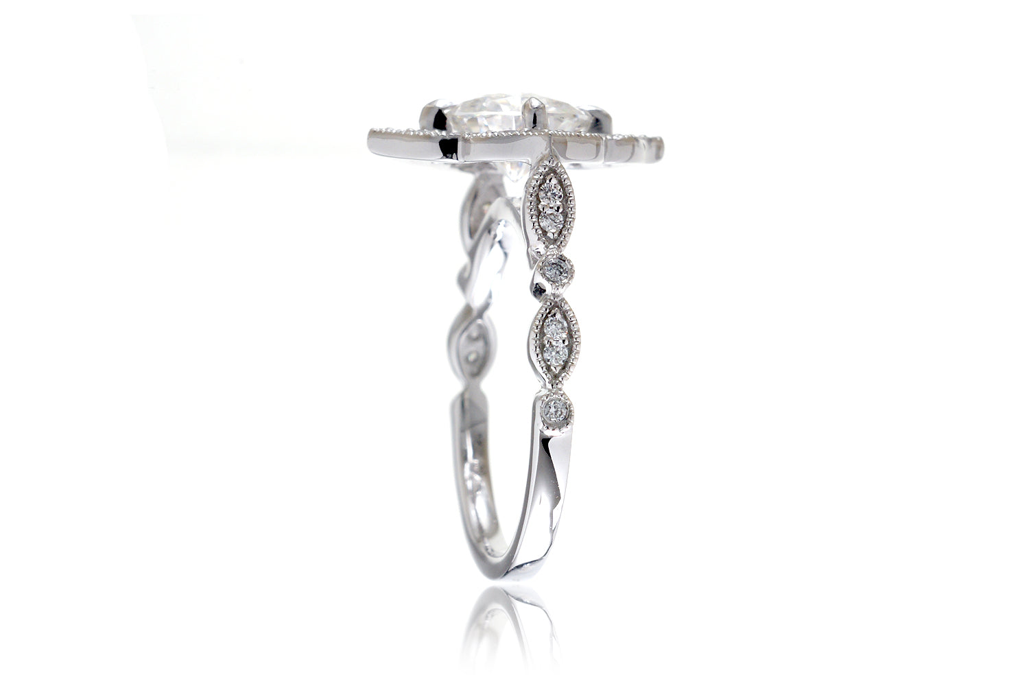The Delilah Round Moissanite