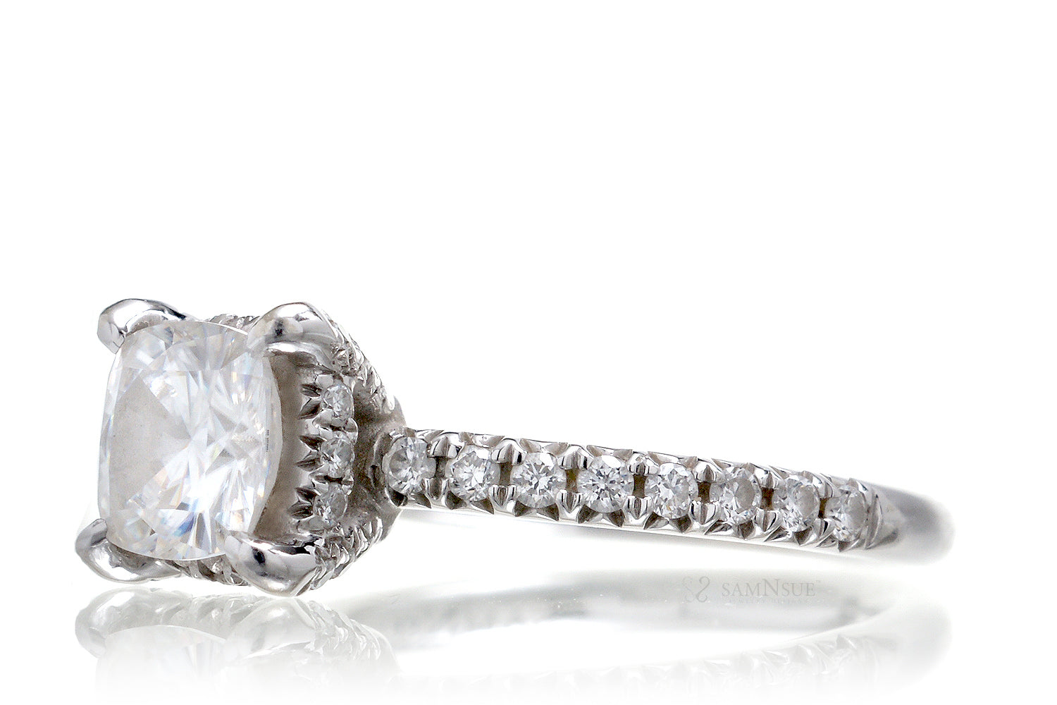 The Ava Cushion Moissanite (6x6)