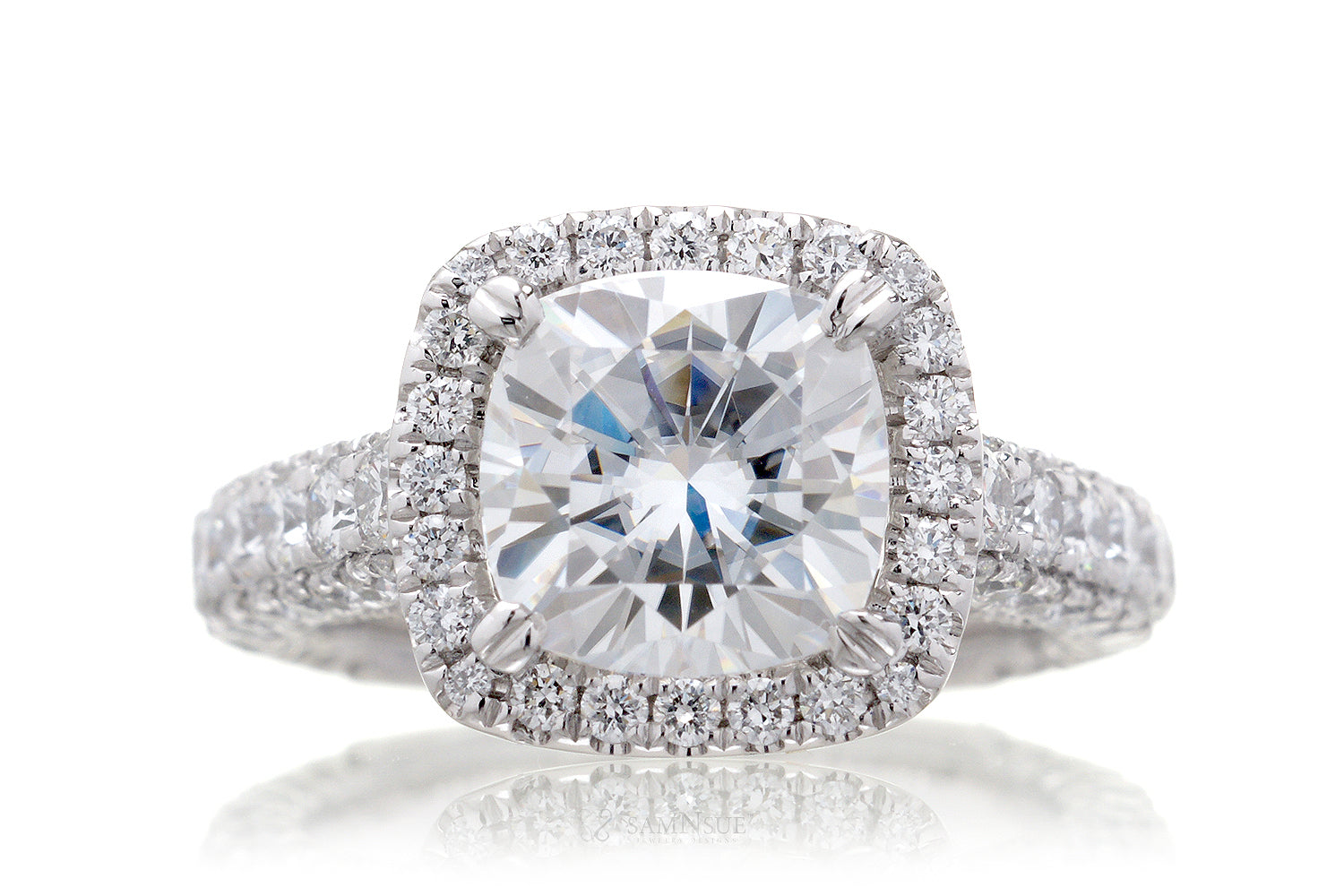 The Tamara Cushion Moissanite