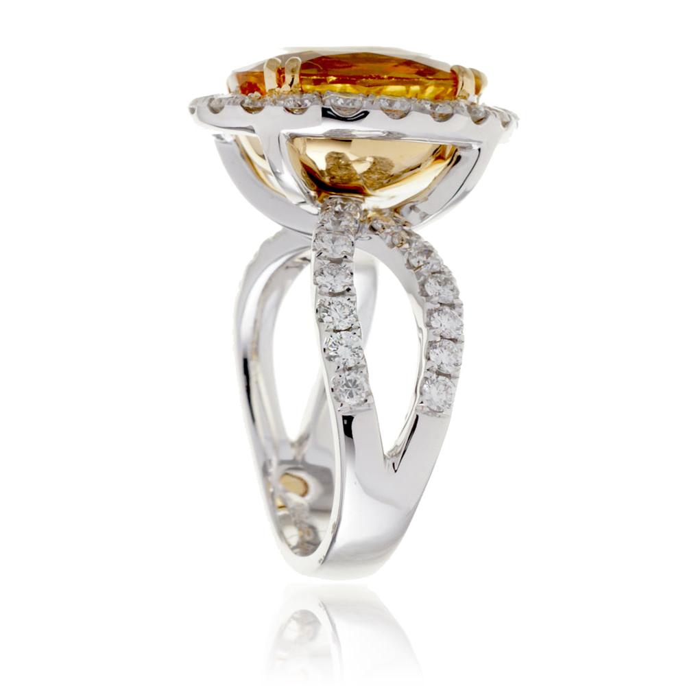 The Bonnie Oval Yellow Sapphire (11.25 ct tw.)