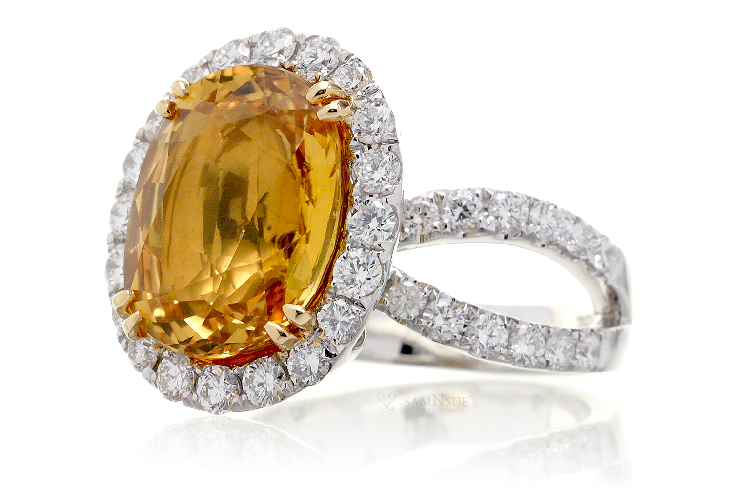 The Bonnie Oval Yellow Sapphire (11.25 ct tw.)