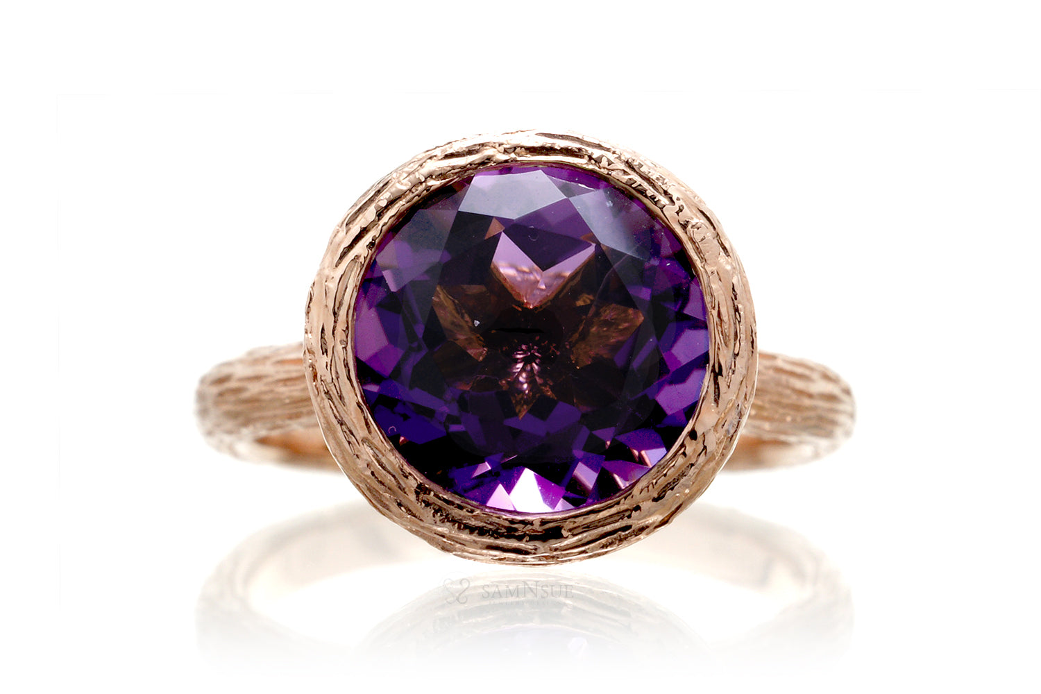 The Twig Round Amethyst Ring (10mm)