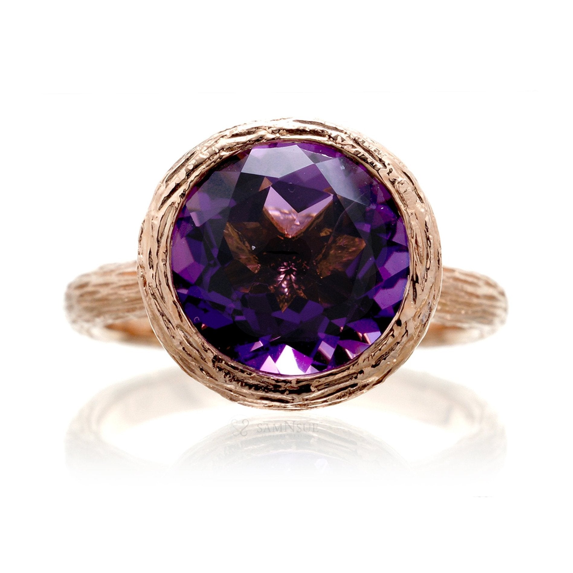 The Twig Round Amethyst Ring (10mm)