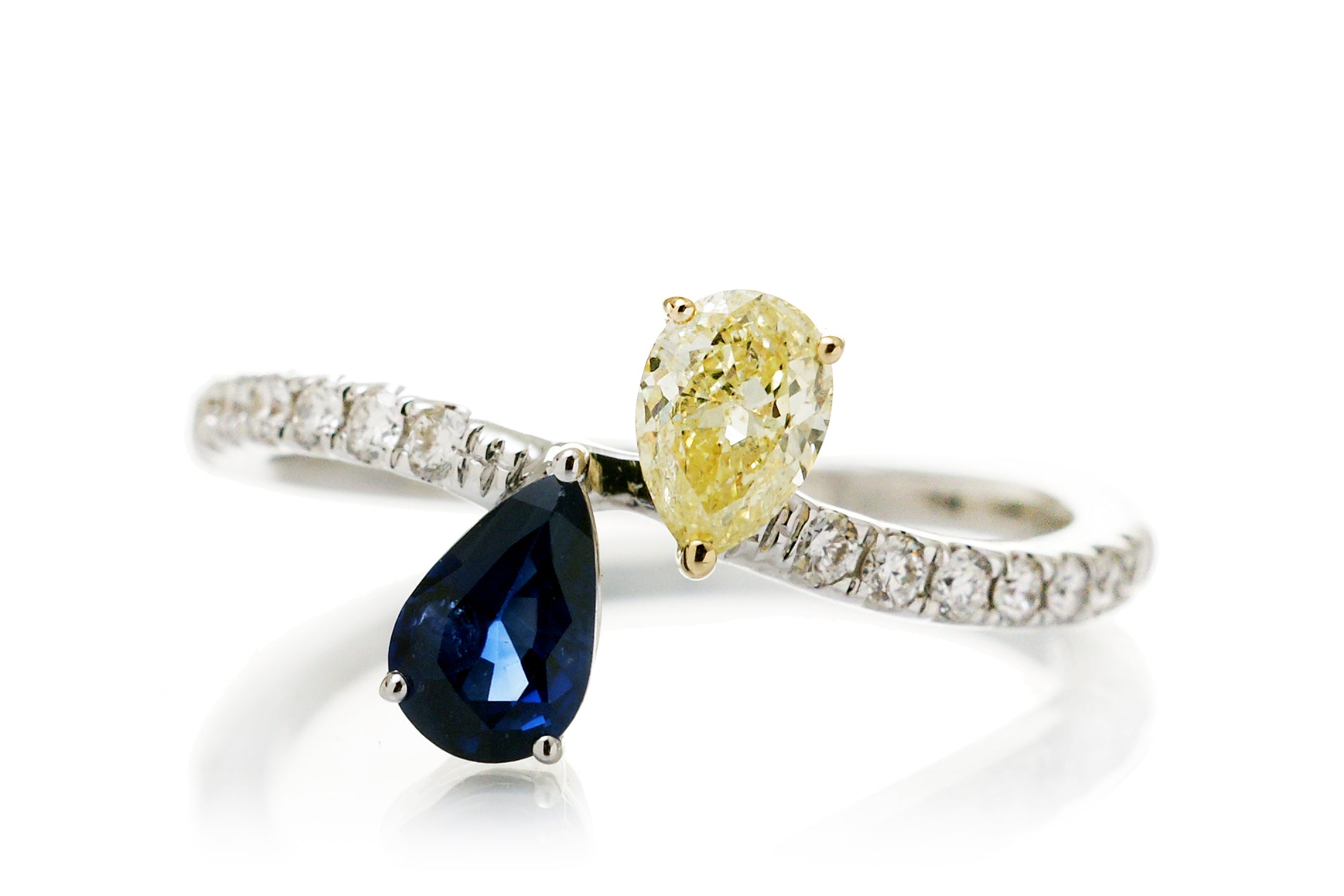 Toi et Moi Blue Sapphire Fancy Yellow Diamond Ring