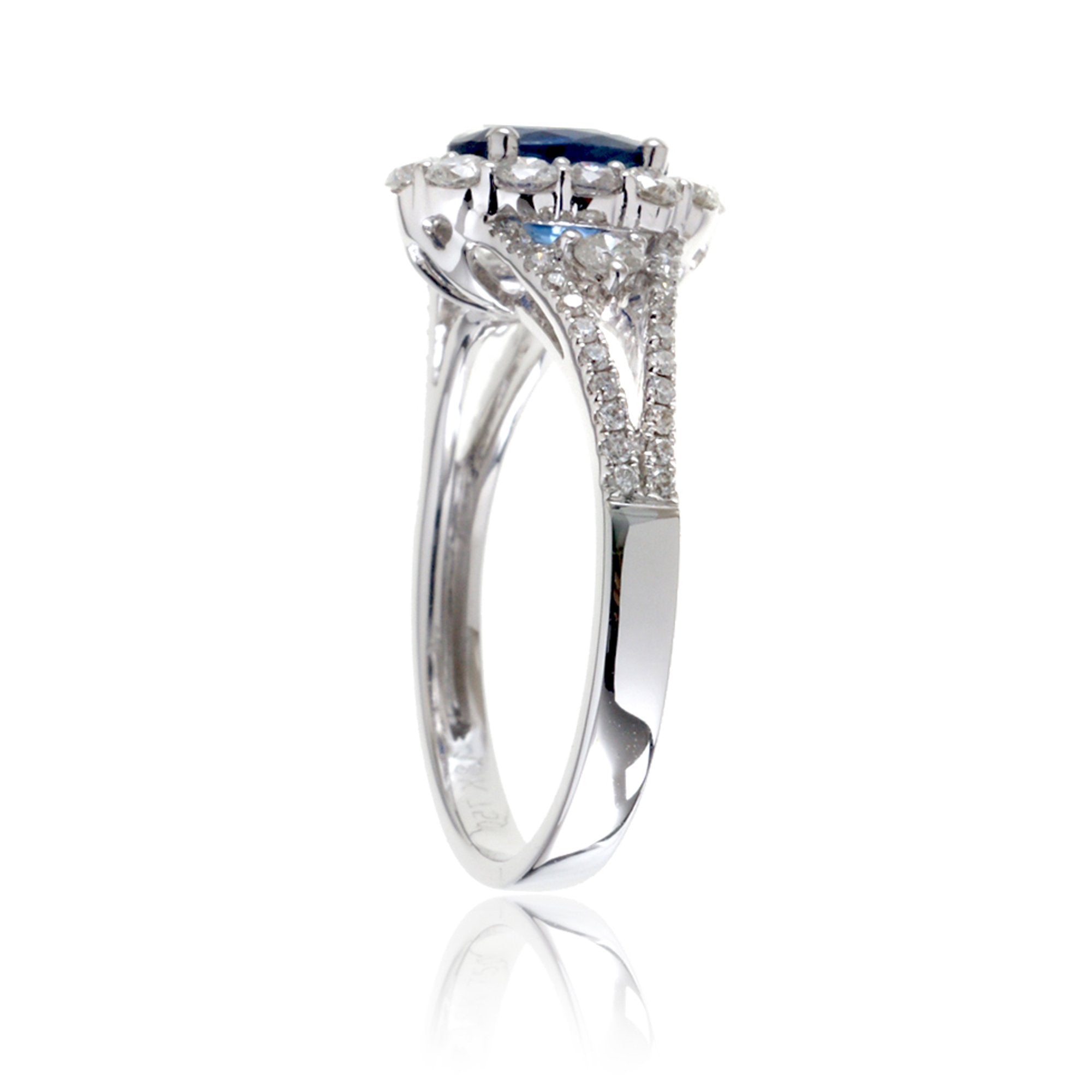 The Chelsea Oval Sapphire Ring