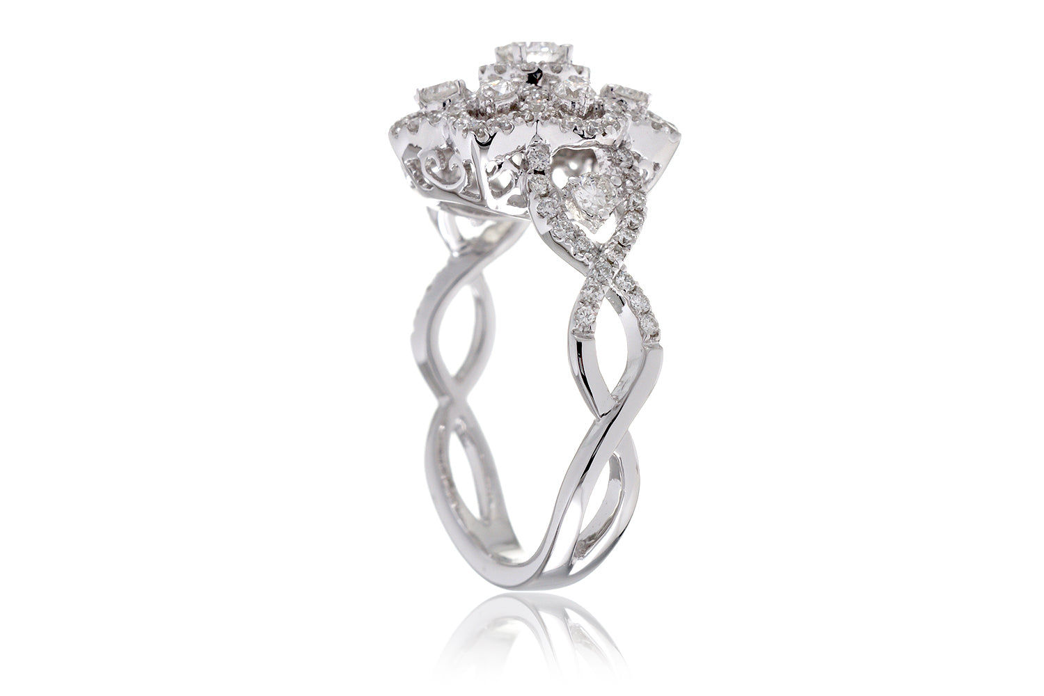 The Snow Flake Diamond Ring With Twist Band