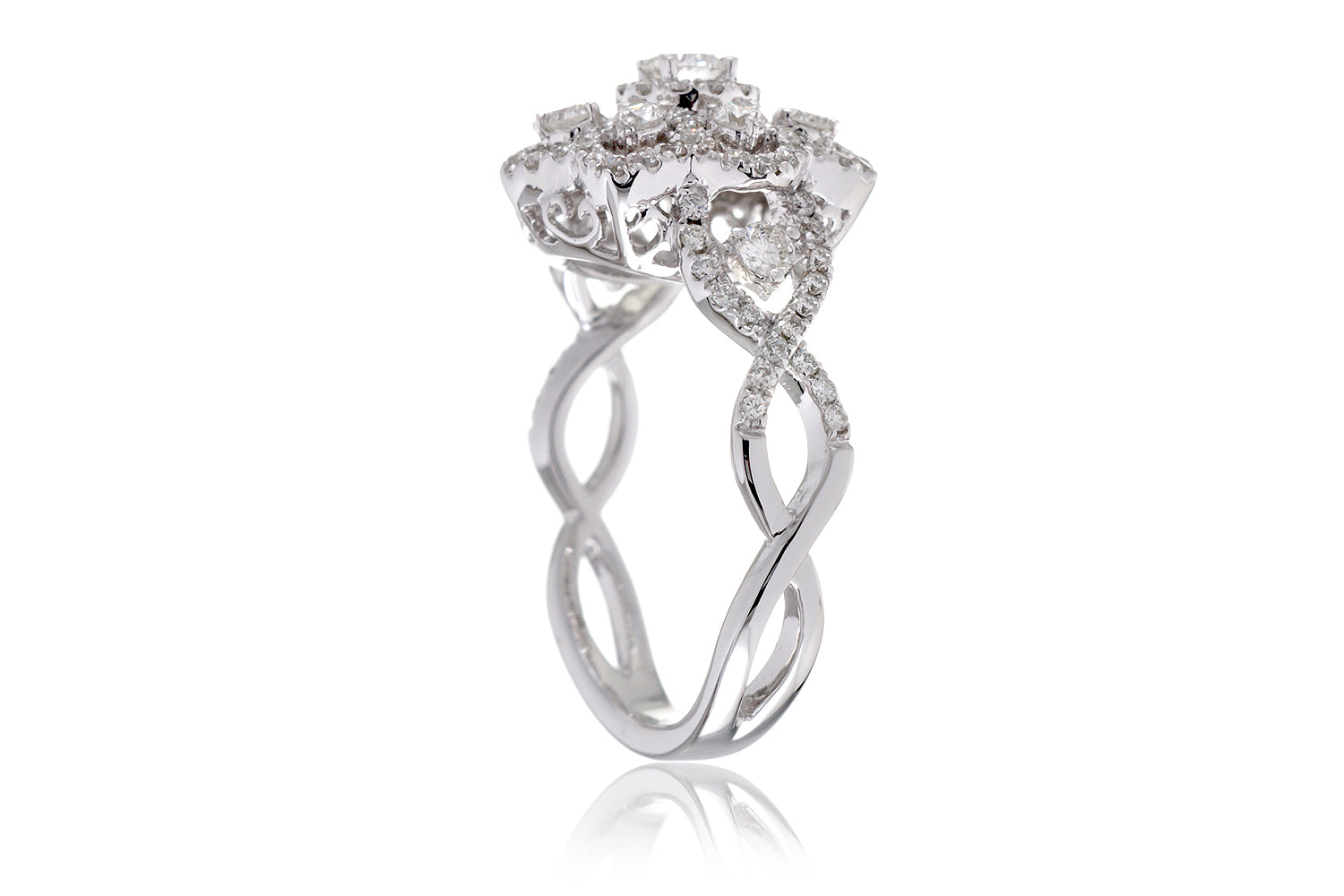 The Snow Flake Diamond Ring With Twist Band