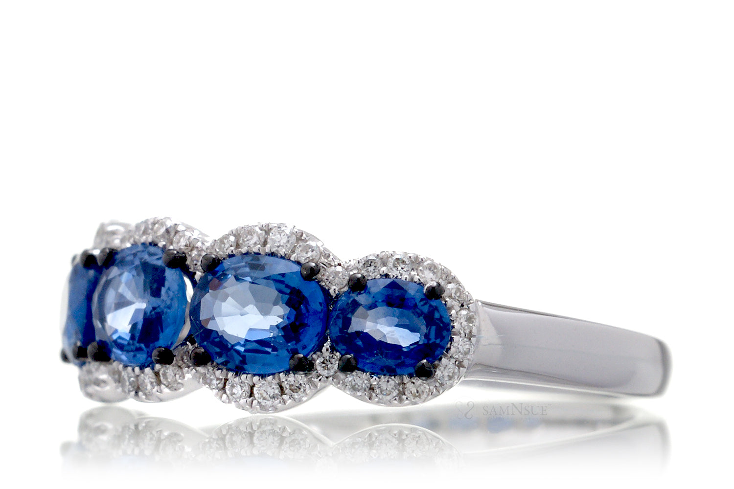 The Melina Oval Sapphire Ring (2.44 ct. tw.)