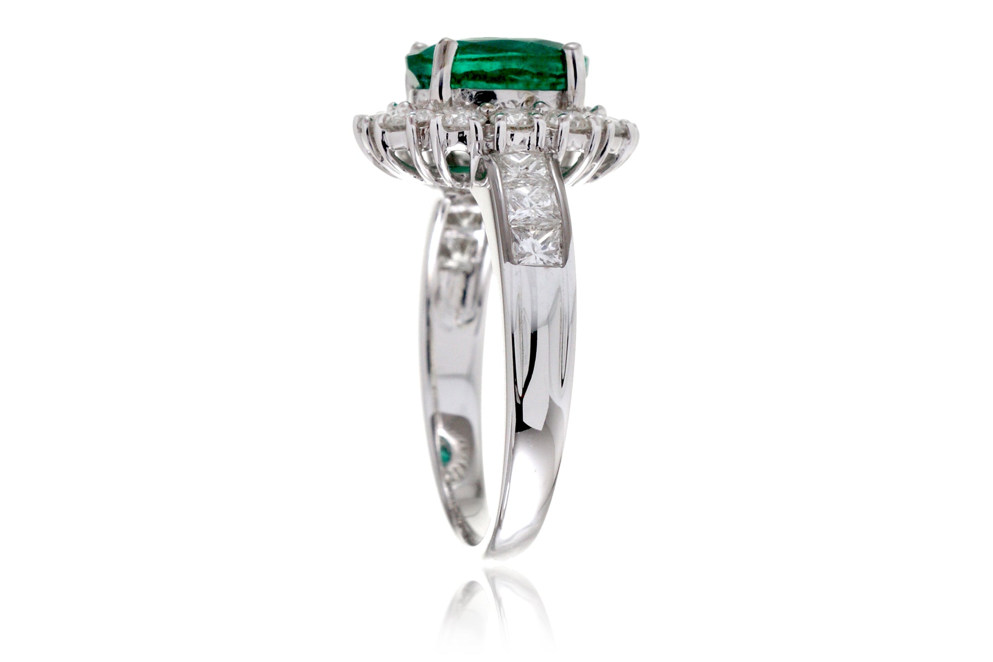 The Eleanor Oval Emerald Ring (2.33ct. tw.)