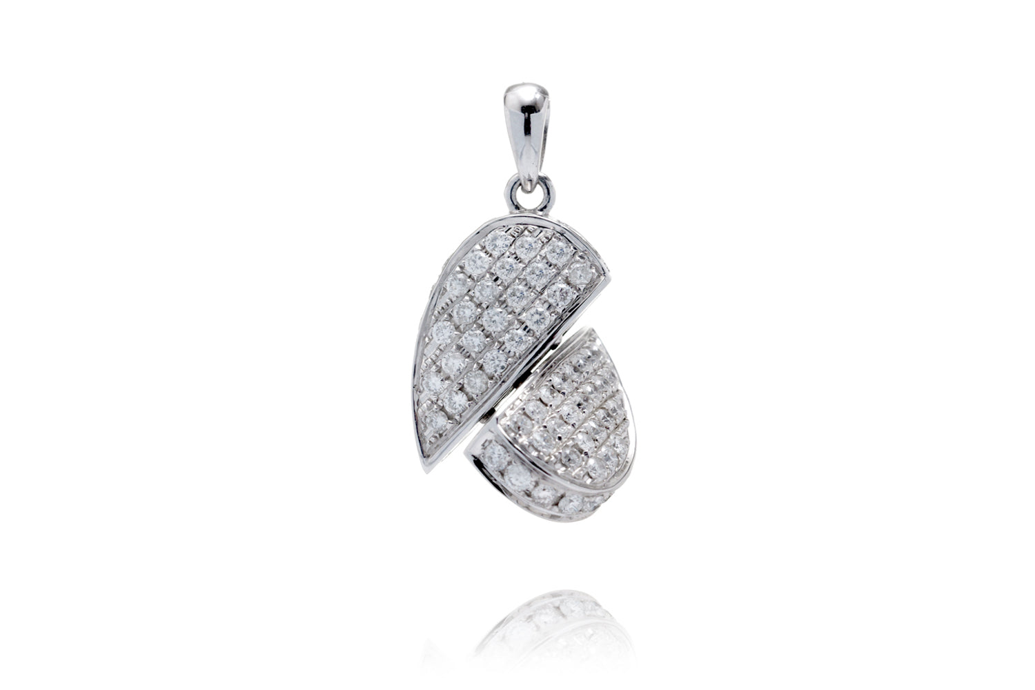The Ronda Heart/Oval Pavé Pendant