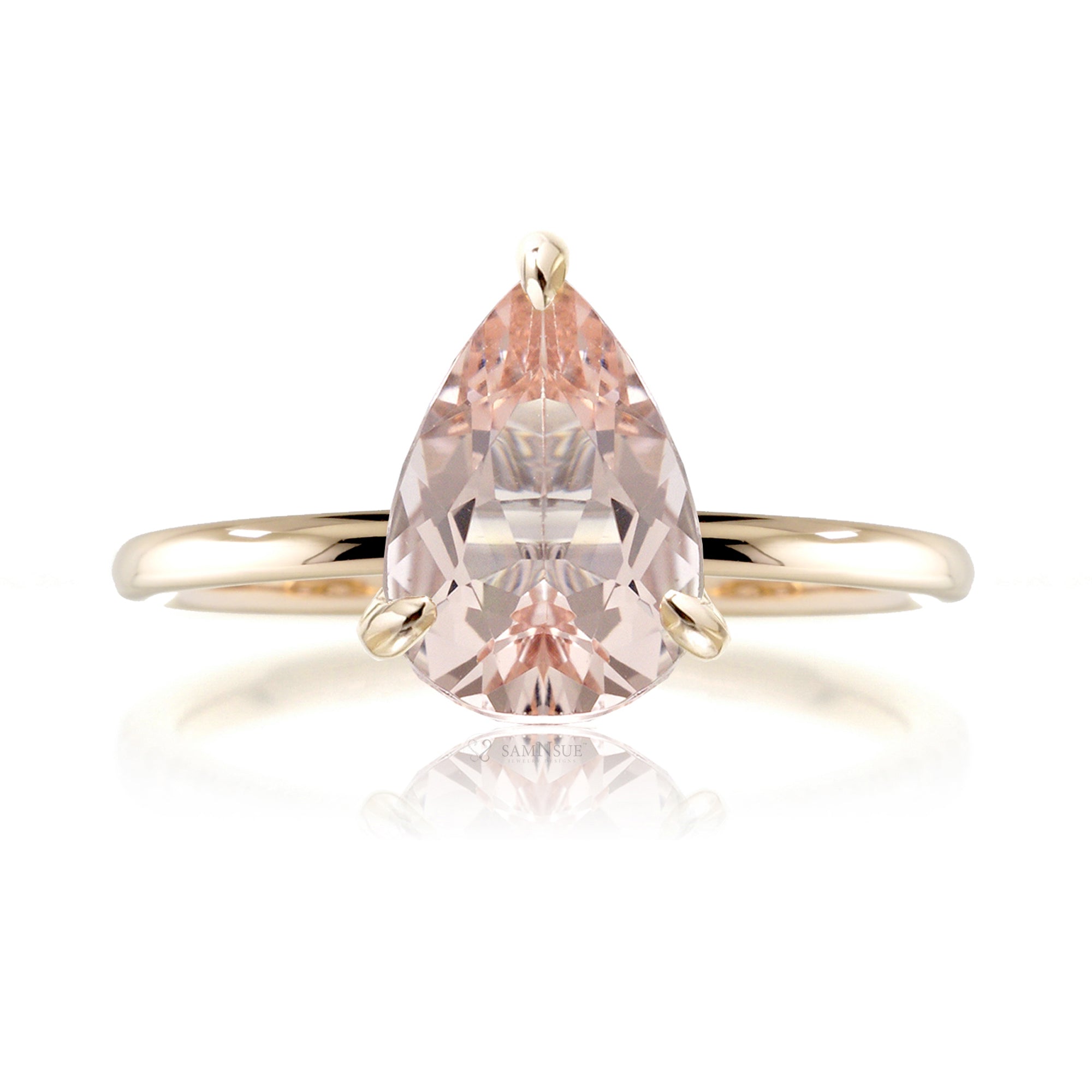 The Ava Pear Morganite
