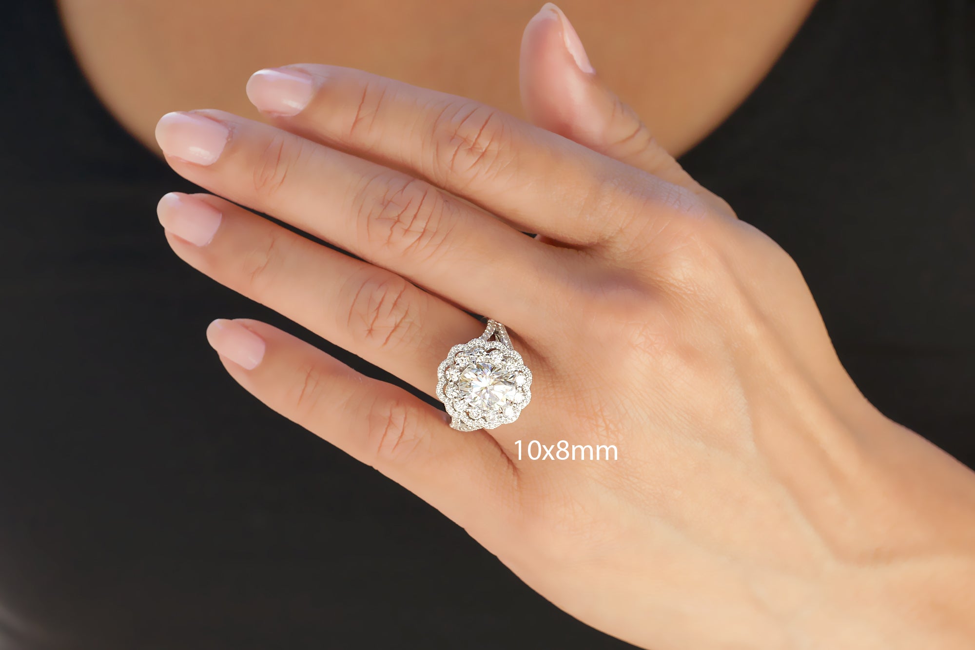 The Constance Oval Moissanite