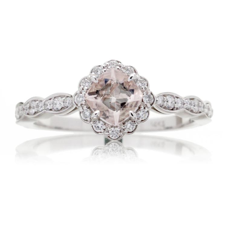 The Cushion Scallop Morganite (5x5 Losange)