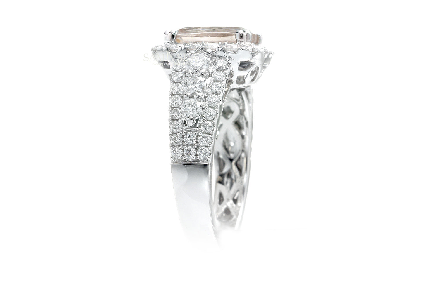 The Valentina Cushion Morganite
