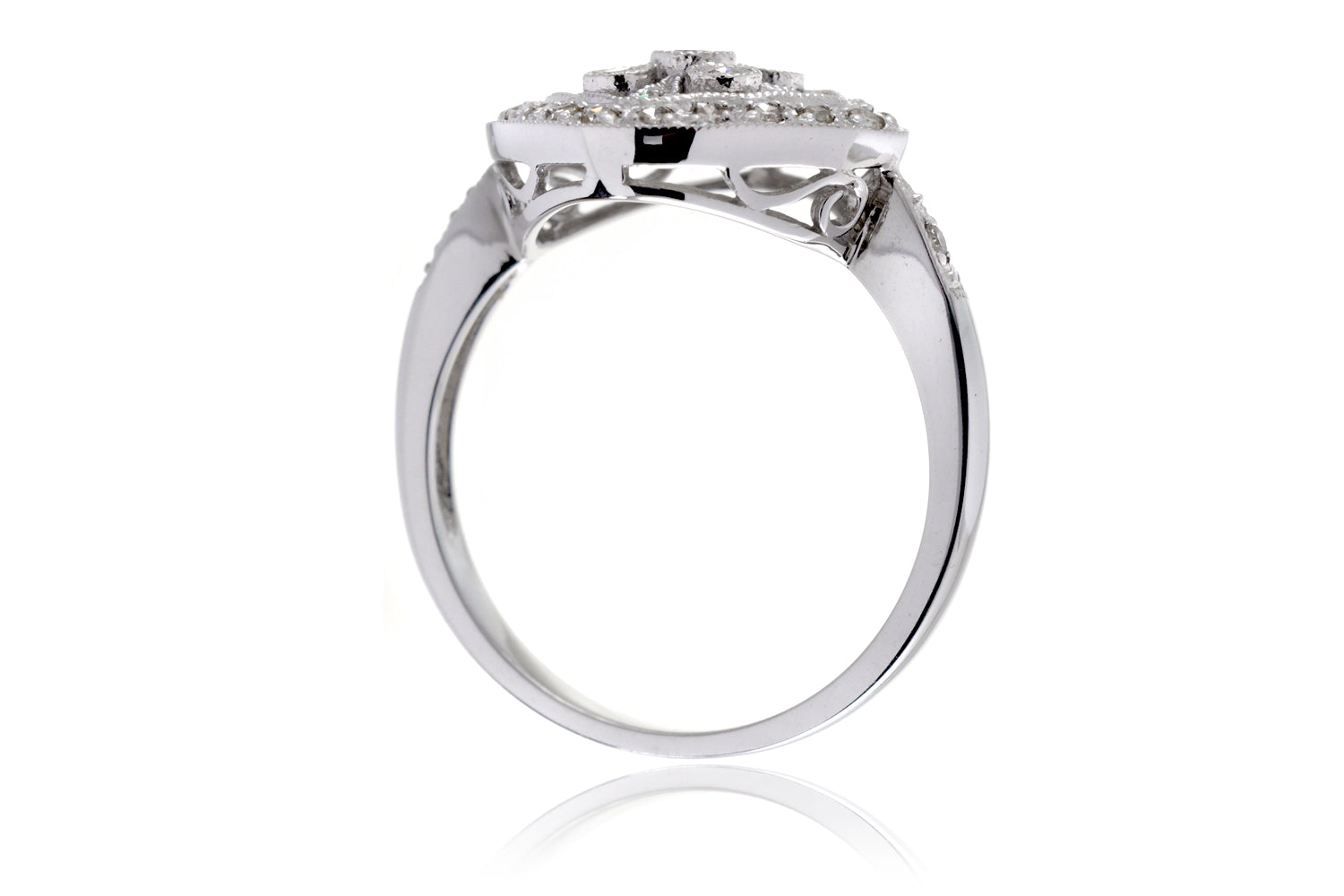 The Kykoto Cushion Diamond Ring