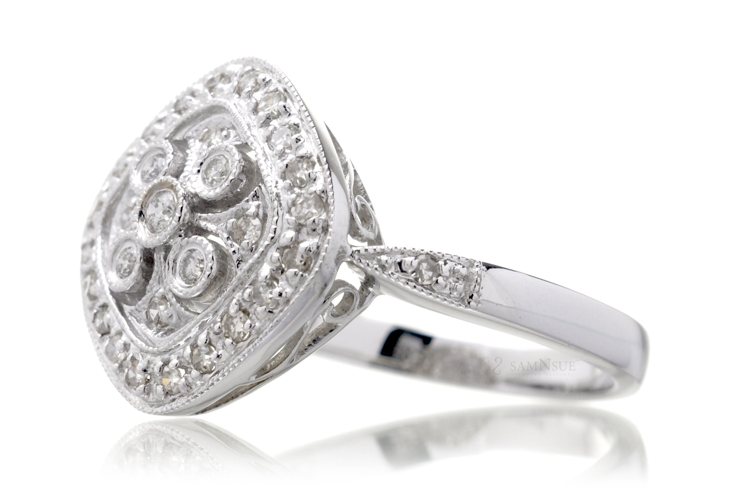 The Kykoto Cushion Diamond Ring
