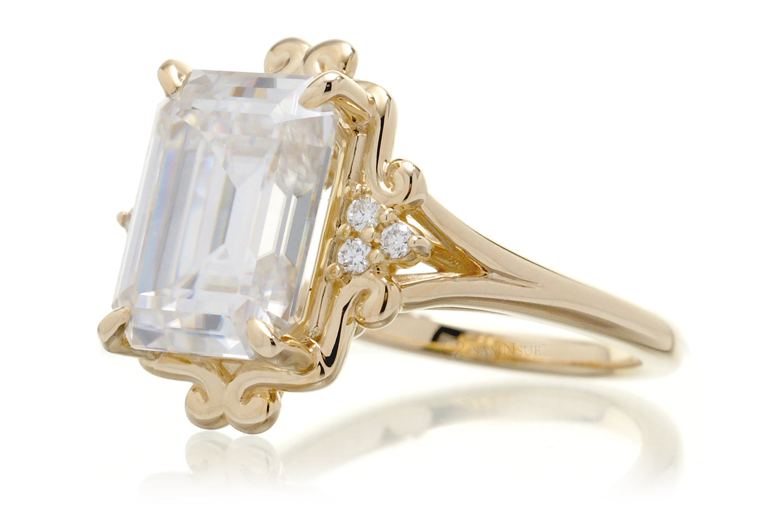 The Elizabeth Emerald Cut Moissanite
