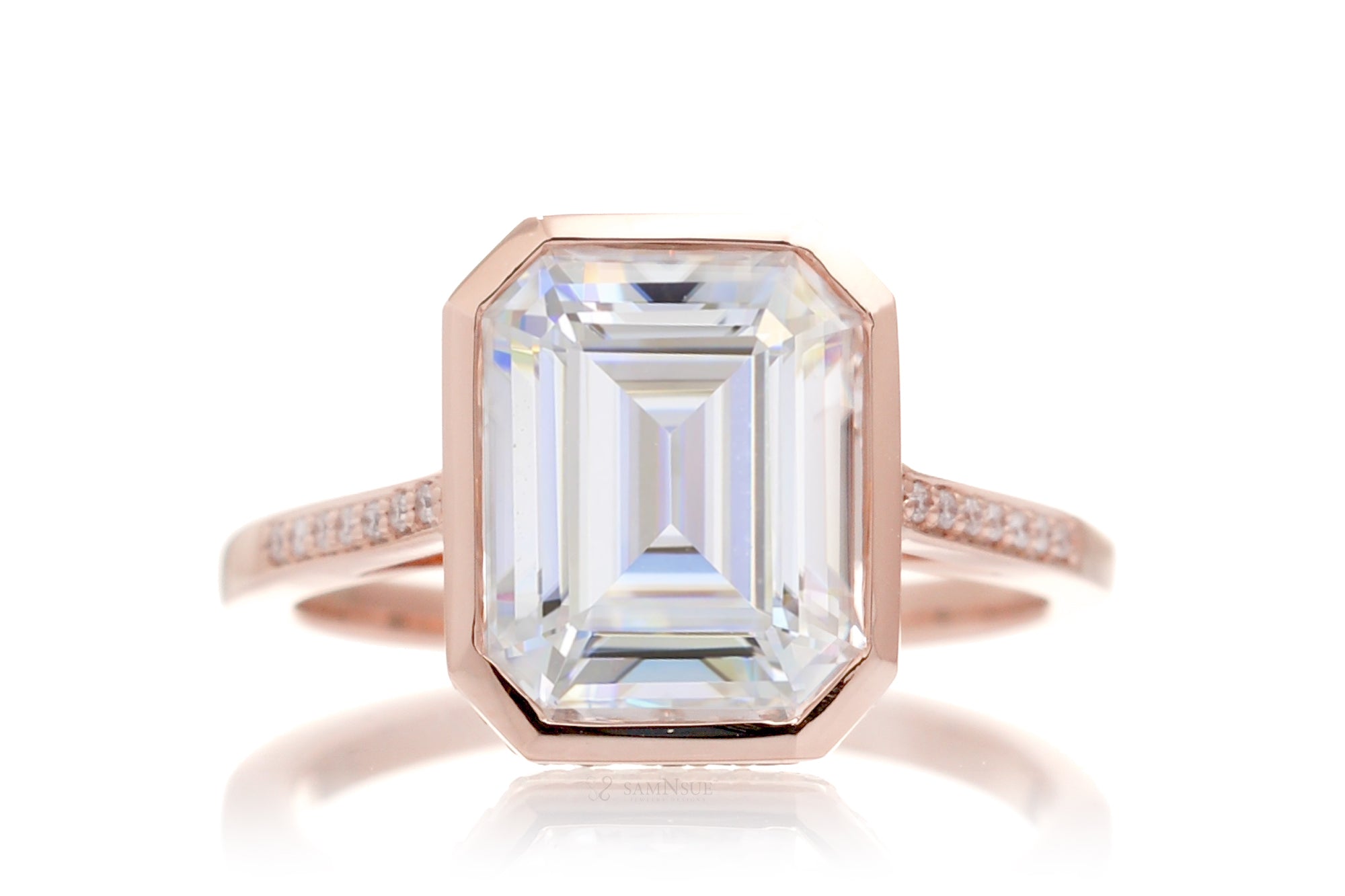 The Jessica Emerald Cut Moissanite