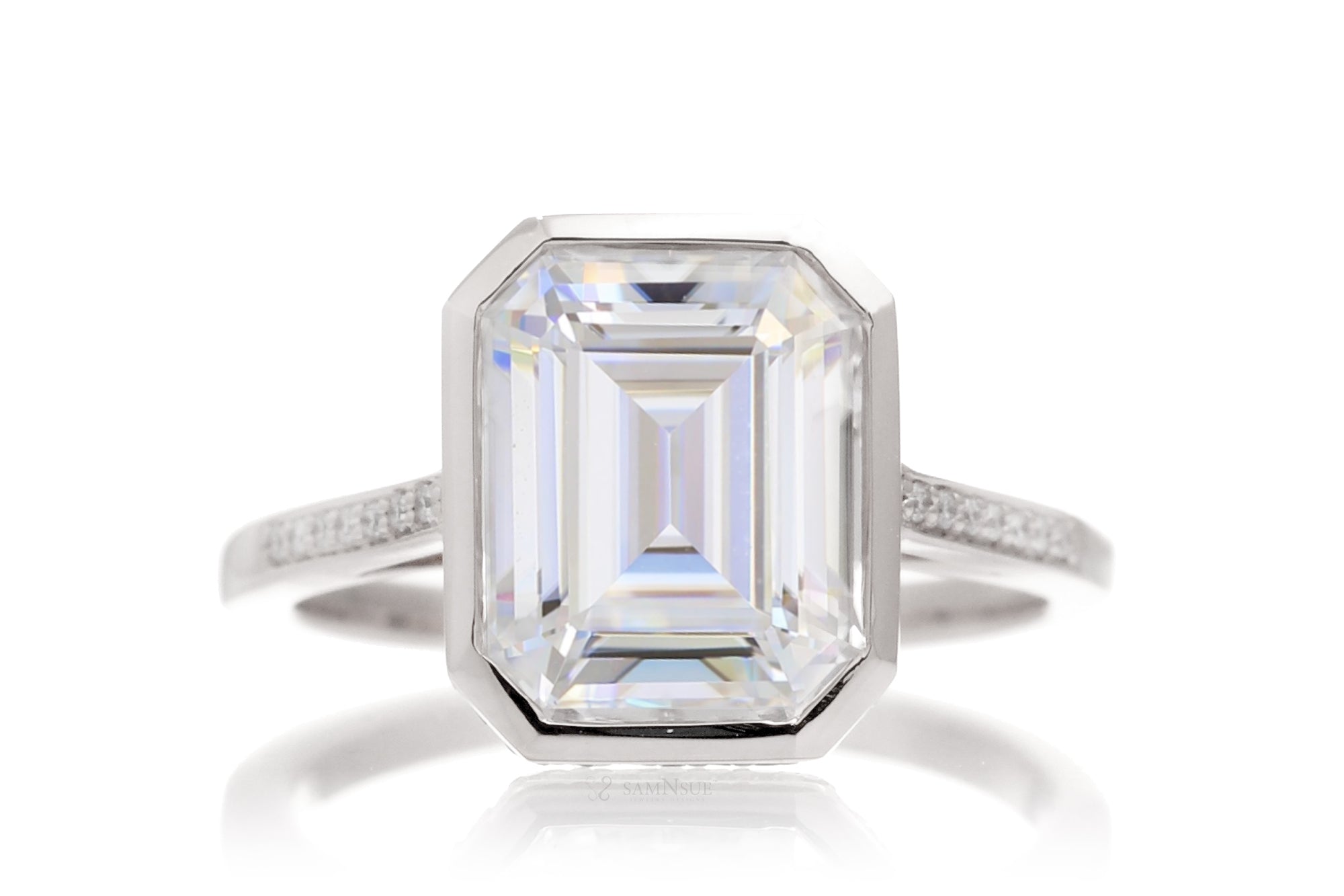 The Jessica Emerald Cut Moissanite