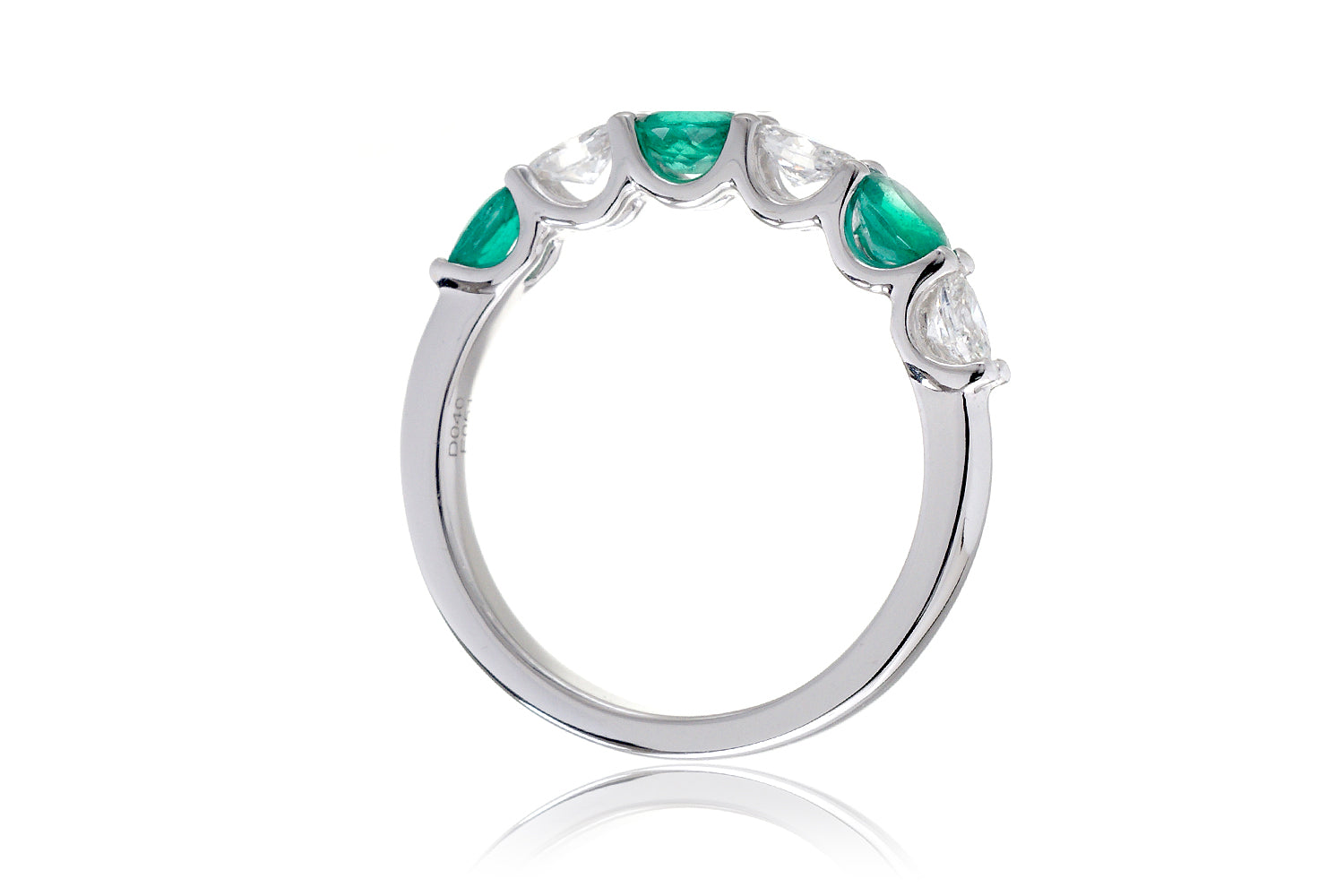 The Ursula Oval Emerald Band (Six Stone)