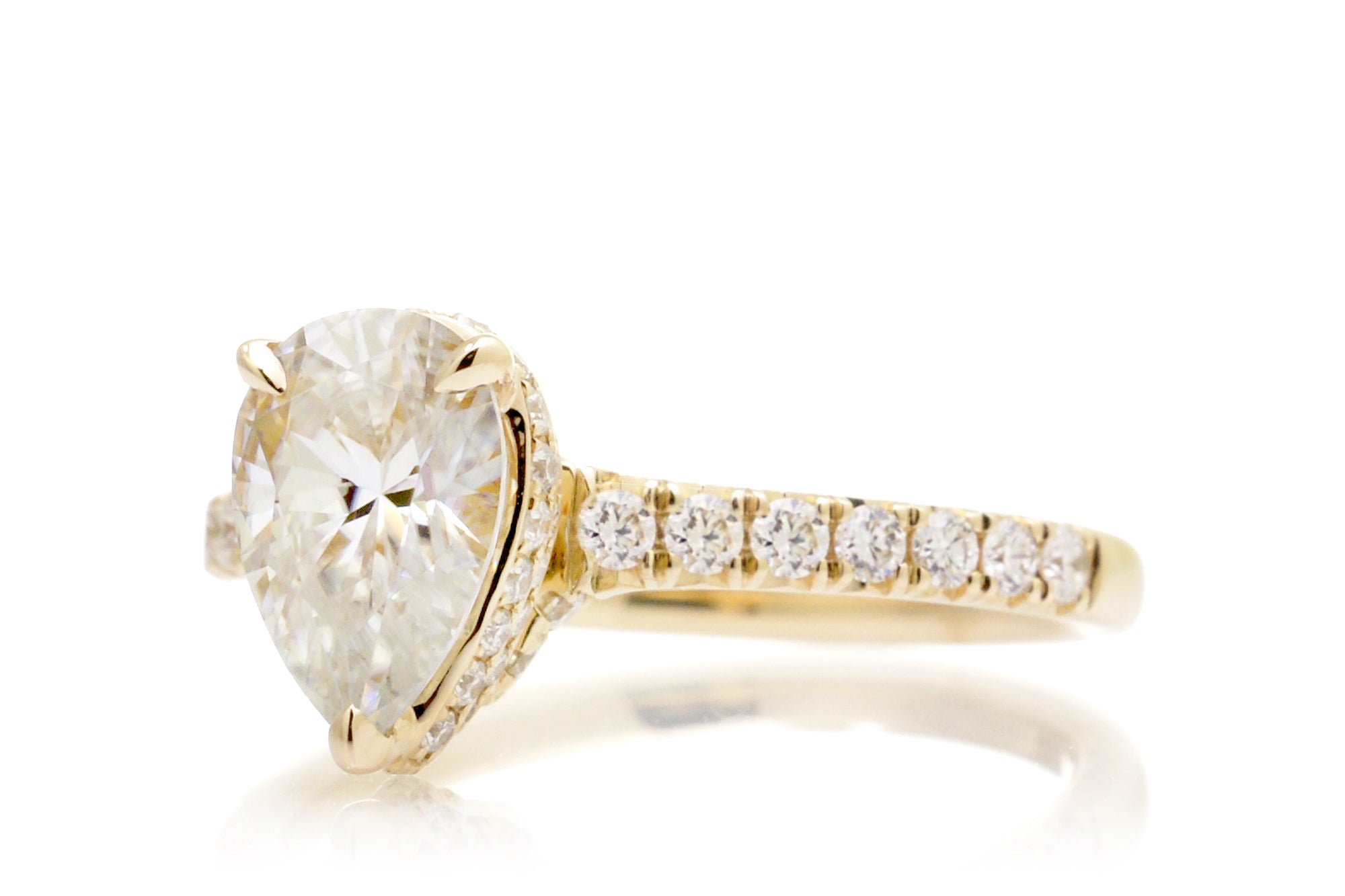 The Marykate Pear Moissanite