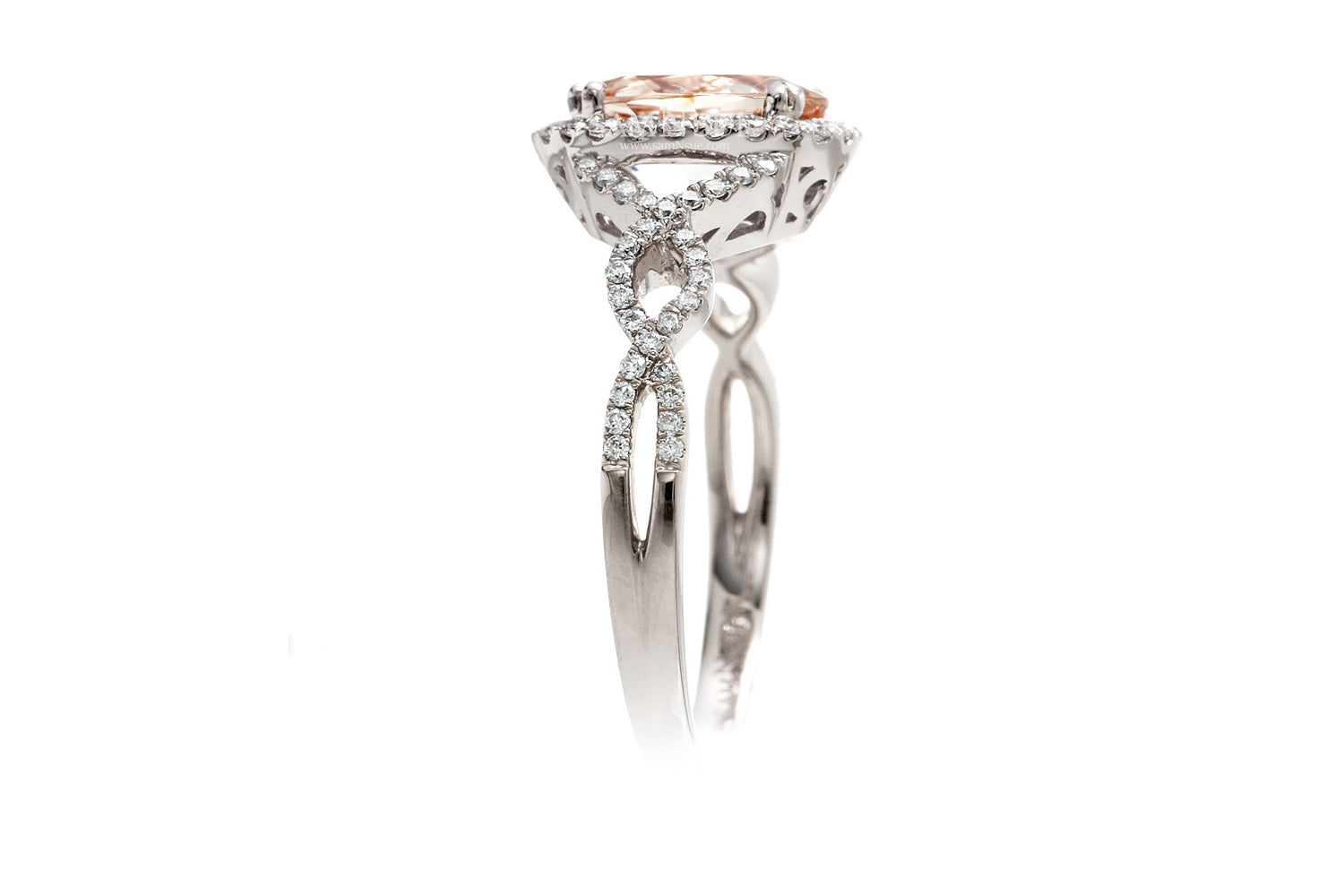 The Shelly Oval Morganite