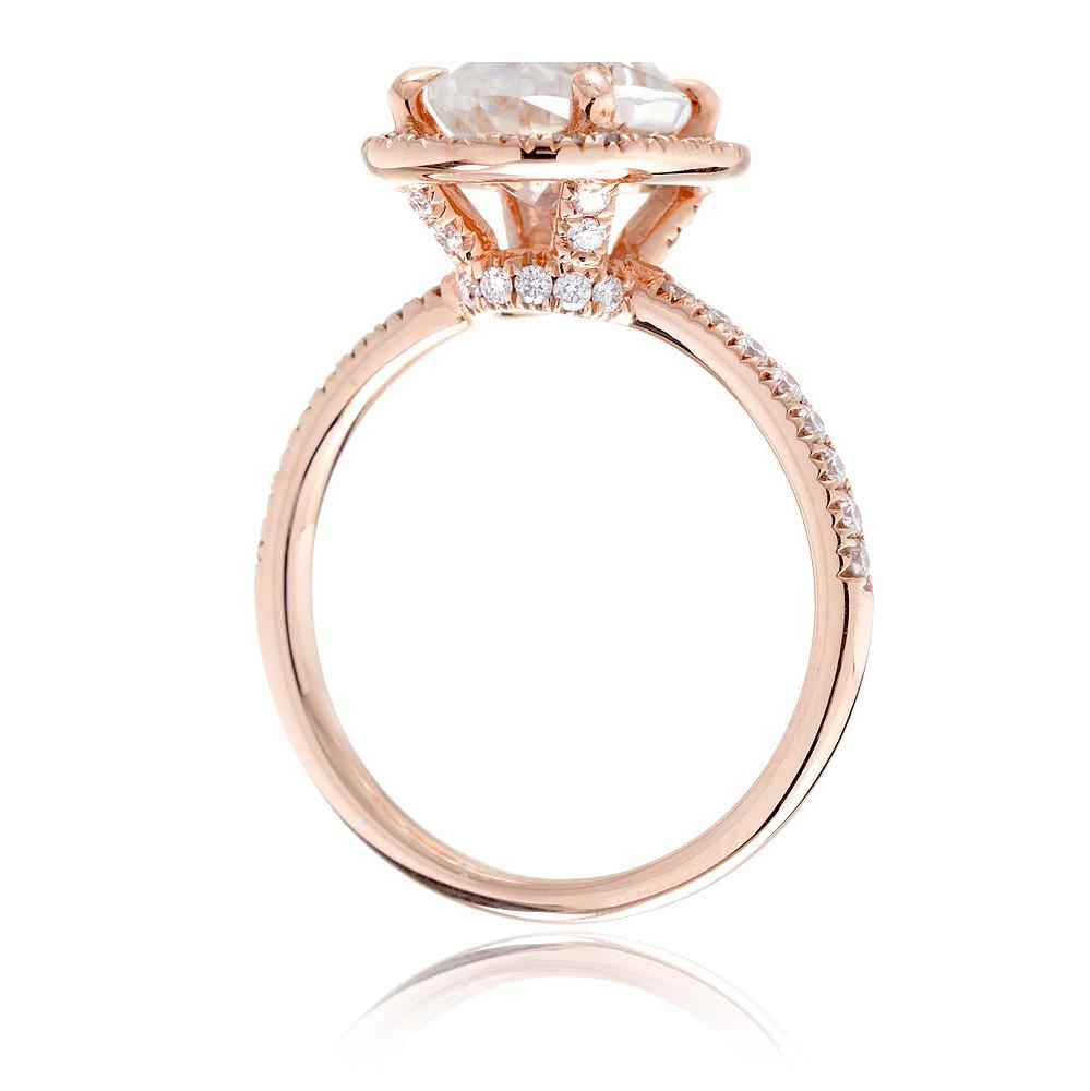 The Drenched Oval Moissanite Ring