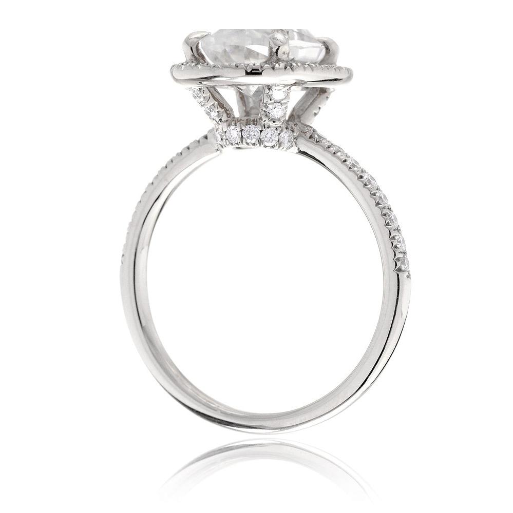 The Drenched Oval Moissanite Ring