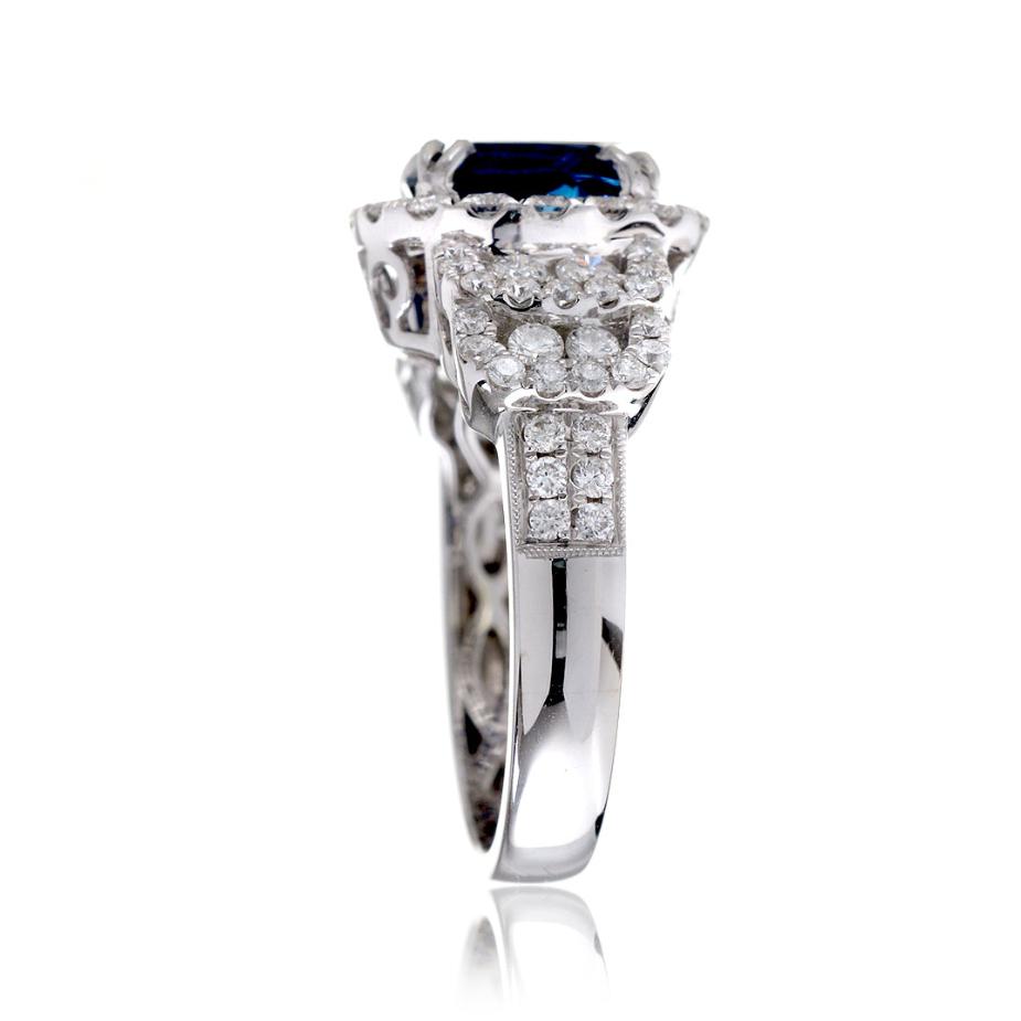 The Thelma Oval Sapphire & Diamond Ring