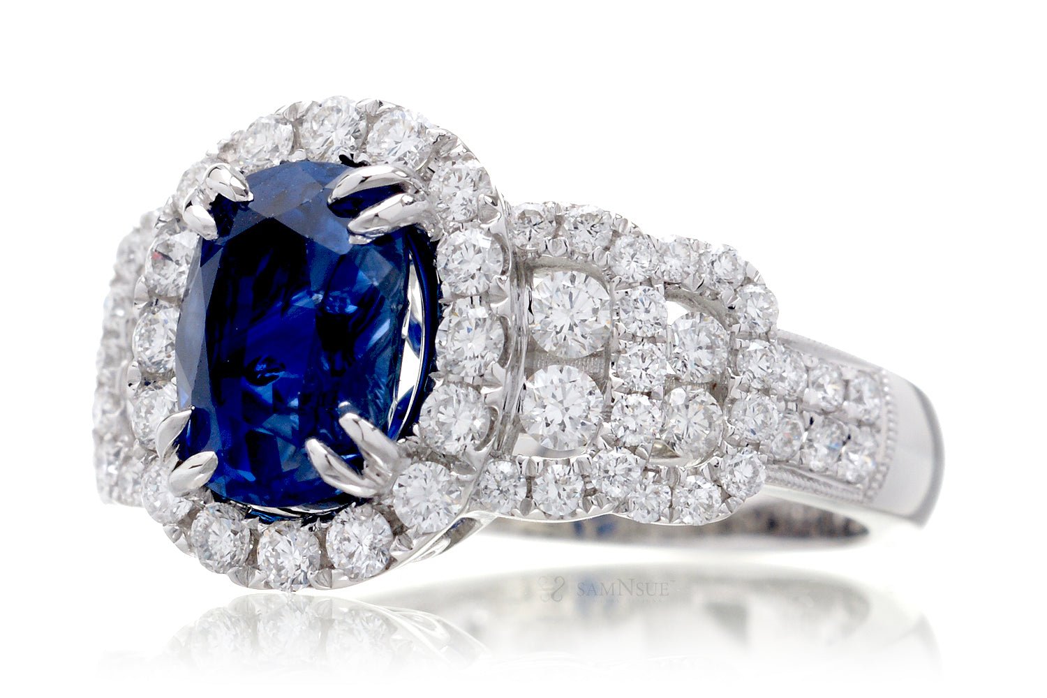 The Thelma Oval Sapphire Ring