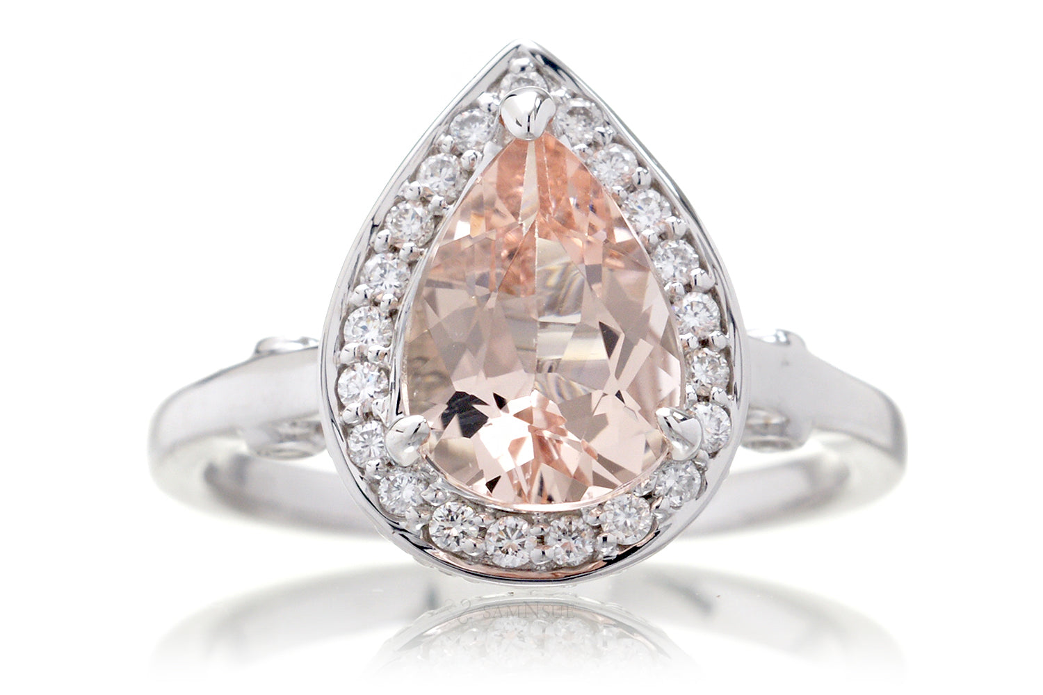 The Carla Pear Morganite Ring