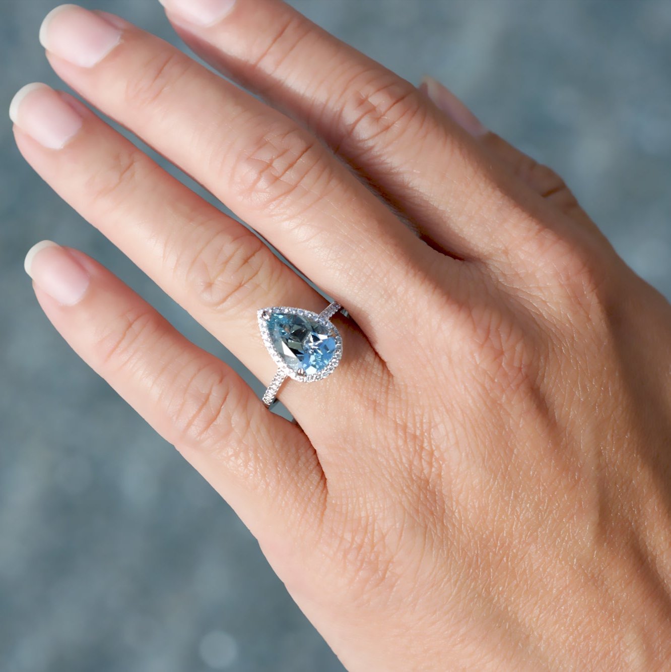 The Signature Pear Aquamarine